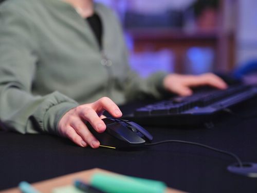 MYSZKA GAMINGOWA PRZEWODOWA USB PROGRAMOWALNA LED na Arena.pl