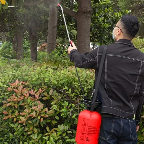 OPRYSKIWACZ CIŚNIENIOWY OGRODOWY RĘCZNY 5L LANCA na Arena.pl