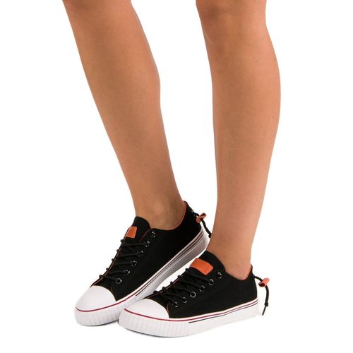 Czarne trampki r.39 na Arena.pl