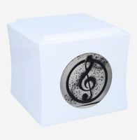 Drewniana urna z kluczem wiolinowym Urna dla muzyka Biała