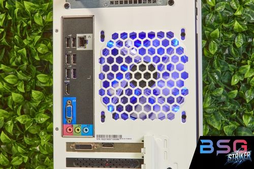 BSG Striker Komputer Gamingowy Do Gier I7 NVIDIA RTX 3050 16GB 1TBSSD Win10 na Arena.pl