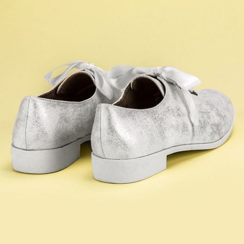 Wiązane Półbuty r.38 na Arena.pl