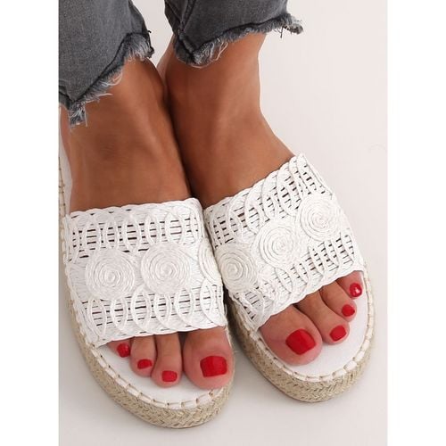 Klapki espadryle białe T353P White r.41 na Arena.pl