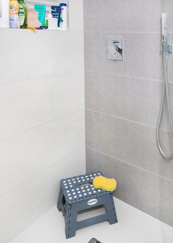 Taboret składany stołek podnóżek antypoślizgowy szary Easyform 22cm na Arena.pl