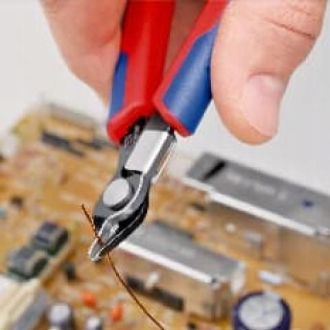 Precyzyjne obcinaczki boczne KNIPEX na Arena.pl