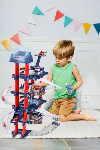 PARKING GARAŻ TOR SAMOCHODOWY Z WINDĄ DUŻY ZESTAW DLA DZIECI + AUTA na Arena.pl