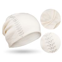 czapka zimowa damska biała z kryształkami - peterson