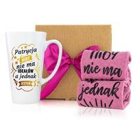 Prezent zestaw KUBEK SKARPETY na prezent 18 urodziny przyjaciółki siostry