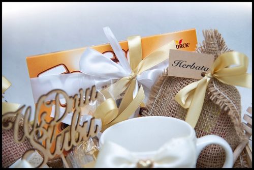 PREZENT NA ROCZNICĘ ŚLUBU JUBILEUSZ DUŻY KOSZ PREZENTOWY BOX KUBEK na Arena.pl