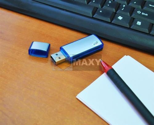 Dyktafon 4GB pendrive na Arena.pl
