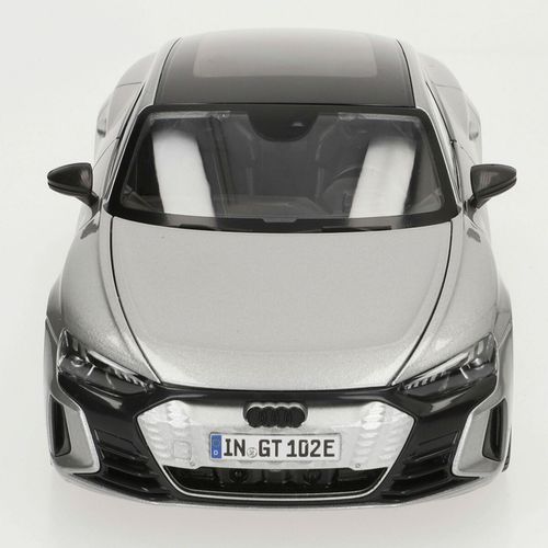 Samochód Bburago GT-Audi RS E-TRON GT 2022 1:18 na Arena.pl