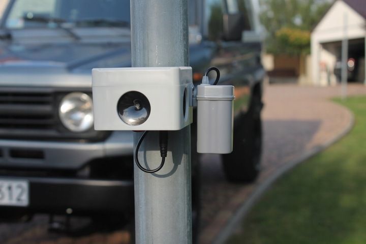 Potężny odstraszacz ogrodowy na kuny lisy szczury myszy, 2500 m2 zdjęcie 13