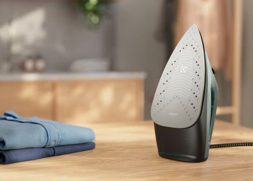 Żelazko Parowe ELECTROLUX Care 500 E5SI2-6OG 2400W Anti Calc na Arena.pl