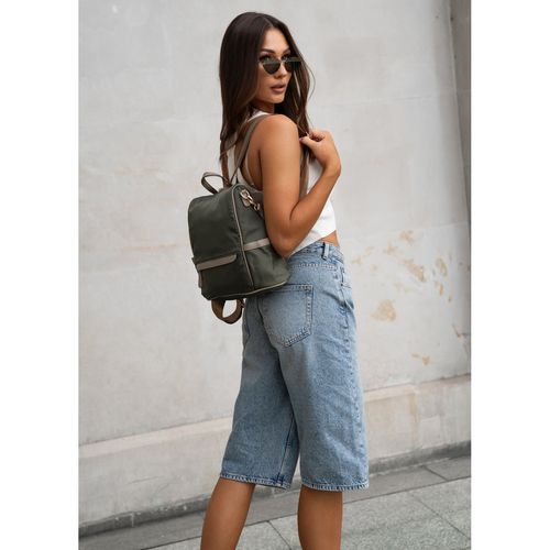 zielony, miejski plecak damski z nylonu i skóry ekologicznej z doczepianym na Arena.pl