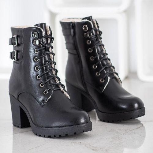 Wiązane Botki Na Platformie r.39 na Arena.pl