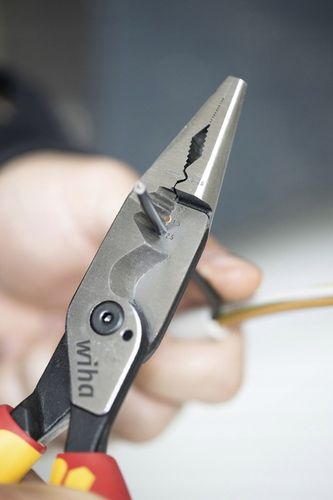 Wiha szczypce uniwersalne 8w1 izolowane 1000V dla elektryka 45705 + na Arena.pl