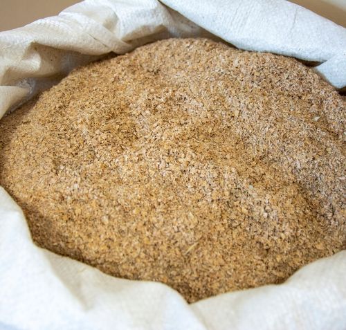 OTRĘBY PSZENNE PASZOWE KARMA PASZA DLA DROBIU KUR NIOSEK BYDŁA ŚWIŃ KONI na Arena.pl