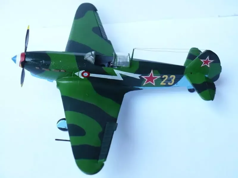 Yak-1M Normandie, B-19, 1:72 zdjęcie 5