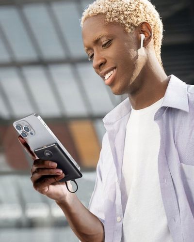 Powerbank VEGER C11 10000 mAh wbudowane kable Lightning USB C mały lekki na Arena.pl