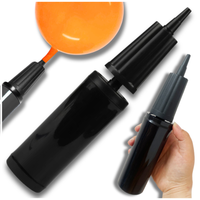 czarna pompka ręczna idealna do nadmuchiwania skoczków balonów mała