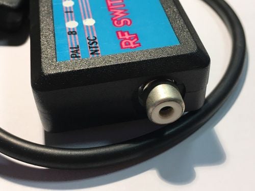 Modulator PAL/DK np: do PLAYSTATION PS-1 na Arena.pl