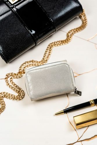 mały, skórzany portfel damski na zamek i zatrzask - lorenti na Arena.pl