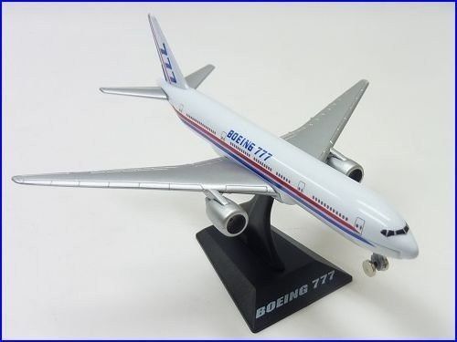 Samolot Boeing 777 na Arena.pl