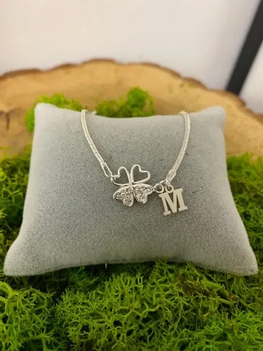 Srebrna bransoletka koniczynka na szczęście LITERKA cyrkonie PUDEŁKO SREBRO na Arena.pl