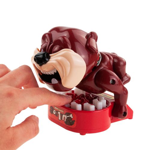 GRA ZRĘCZNOŚCIOWA PIES GROŹNY GRYZĄCY RODZINNA NA REFLEKS ZABIERZ KOŚĆ PSU na Arena.pl