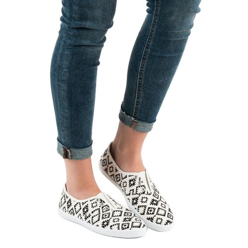 Wsuwane Tenisówki r.40 na Arena.pl