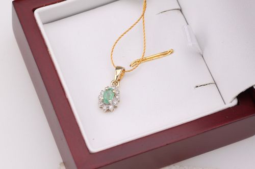 Złoty wisiorek WXD3311 - Diament na Arena.pl