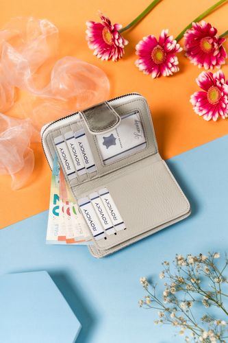 skórzany portfel damski na zatrzask i suwak - lorenti na Arena.pl