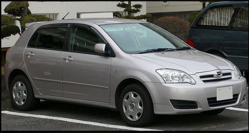 Pokrowce miarowe Premium do Toyota Corolla IX 2002-2007r. czarne na Arena.pl