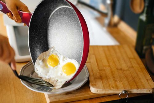 patelnia granitowa 20cm berlinger haus red metallic line bh-1251 na Arena.pl