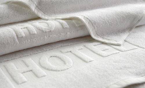 Ręcznik hotelowy zestaw 5 sztuk 70 x 140 bawełna na Arena.pl