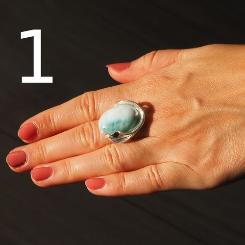 Pierścionek z owalnym Larimarem w srebrze z liściem 2 na Arena.pl