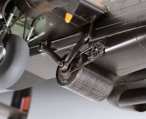 REVELL 1:72 Lancaster (04295) na Arena.pl