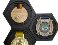 Heksagonalny Uchwyt na Medal Ramka Twist