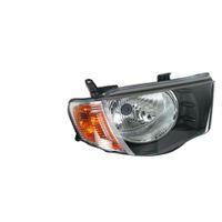 REFLEKTOR LAMPA PRAWA MITSUBISHI L200 IV 2007 2008 2009 2010 2011 2012 2013