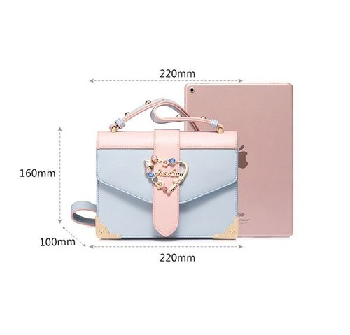 Modna czerwona listonoszka na Arena.pl