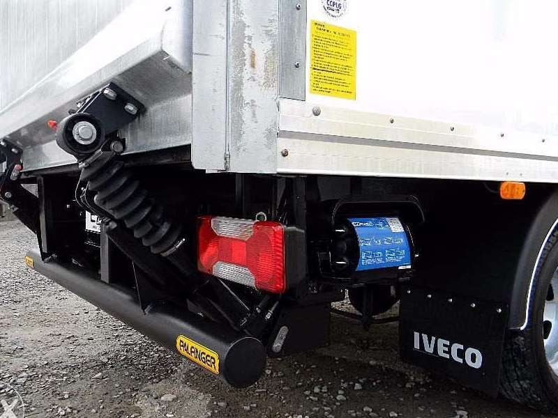 Lampa tylna Lewa tył Kierowcy Iveco Daily 2006- Iveco Eurocargo 2008- Fiat Doblo 2010- Stralis Trakker Opel Combo 2011- 5801351218 69500032 5801631438 35C 40C 45C 50C 55C 60C 65C 70C 72C zdjęcie 9