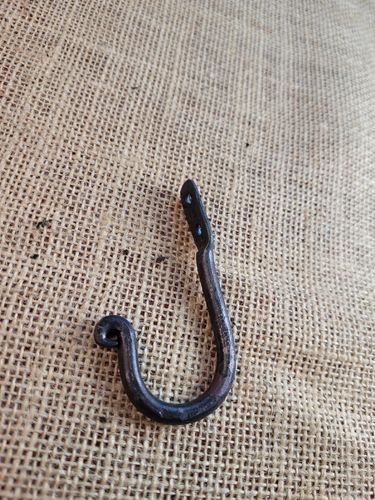 Wieszak na ubrania kuty seria Pchełka surowa na Arena.pl