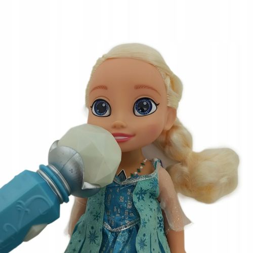 ŚPIEWAJĄCA ELSA Z MIKROFONEM KRAINA LODU WERSJA PL na Arena.pl