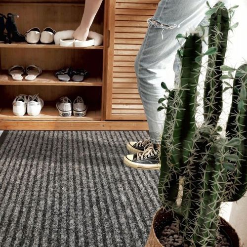 Wycieraczka mata do butów pod drzwi prążkowana szara zewnętrzna 120 x 180cm na Arena.pl