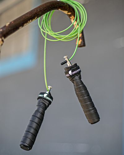 Skakanka Czarno-Limonkowa Jr11 Pretorians na Arena.pl