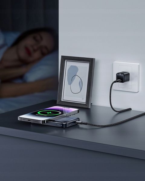 INNOSTYLE POWERMAG SLIM SZYBKI POWERBANK INDUKCYJNY DO MAGSAFE 10000MAH zdjęcie 11