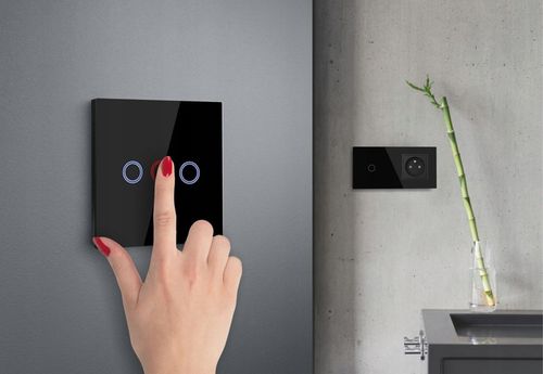 GNIAZDO GNIAZDKO SZKLANE Z BOLCEM Z WŁĄCZNIKIEM POJEDYNCZYM CZARNE na Arena.pl