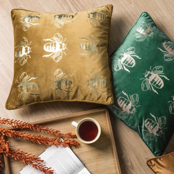 POSZEWKA WELUROWA WZÓR PSZCZOŁY 45X45 CM BIAŁA zdjęcie 7