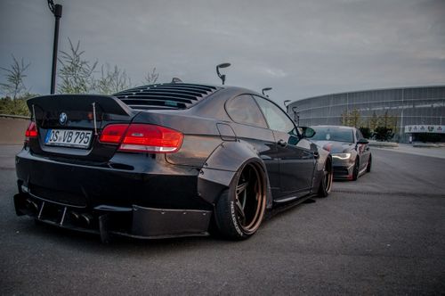 Żaluzja tylnej szyby BMW M3 E92 na Arena.pl