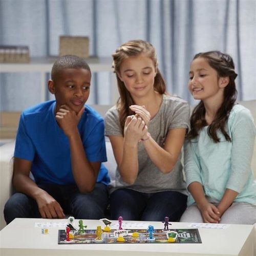 Gra Hasbro - Cluedo junior C1293 na Arena.pl